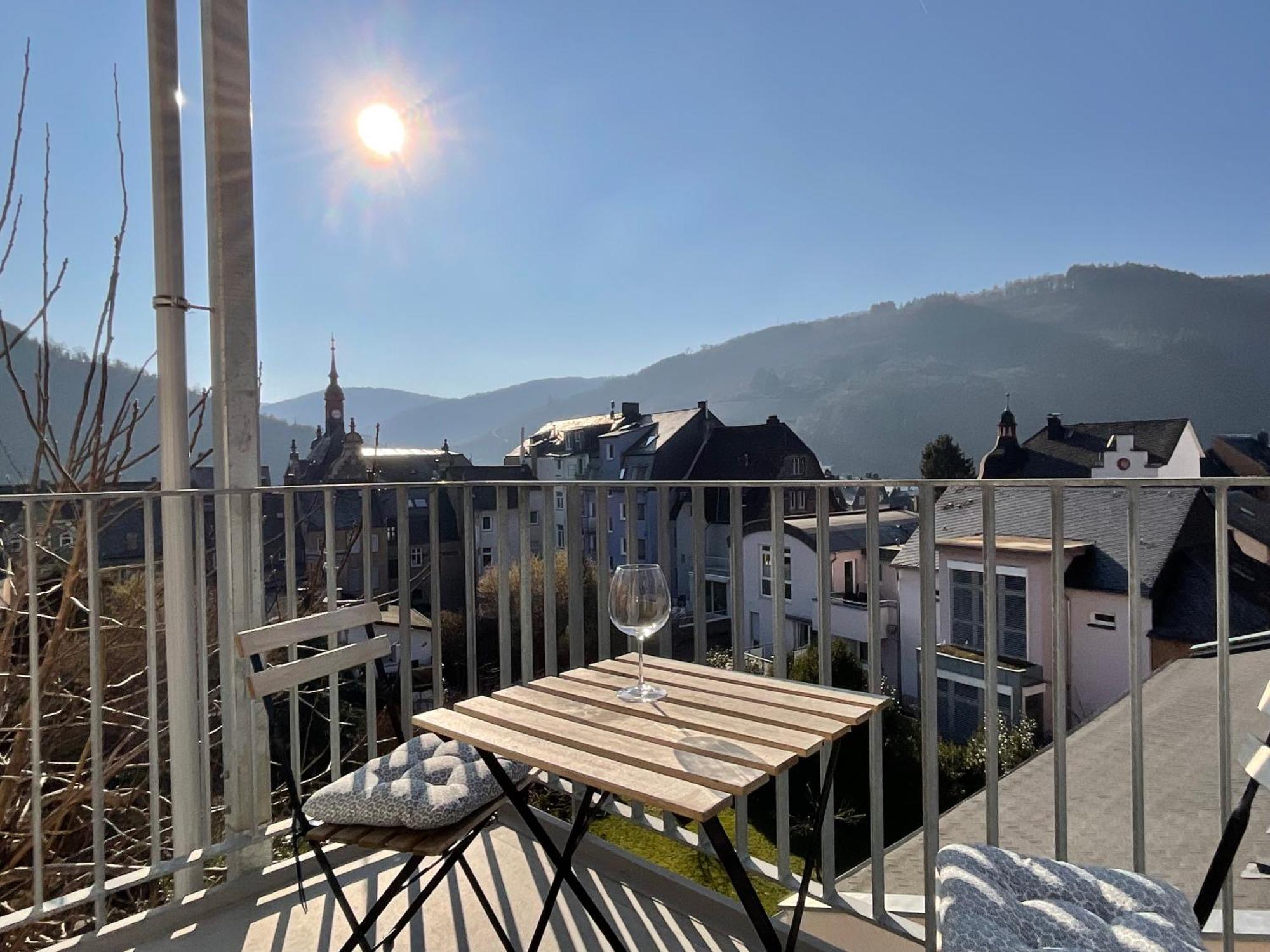 Modernes Apartement Mit Balkon In Toplage! Traben-Trarbach Exterior foto